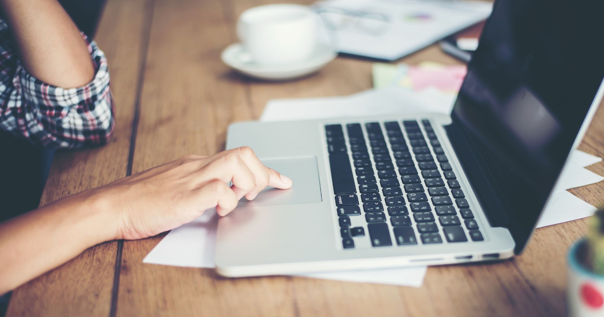 Need a Writer for Your Business? Here’s How to Choose One